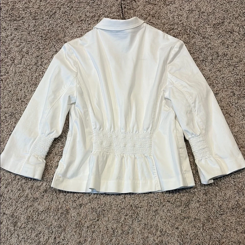 Apt. 9 White Cropped Two-Button Blazer - Picture 3 of 8